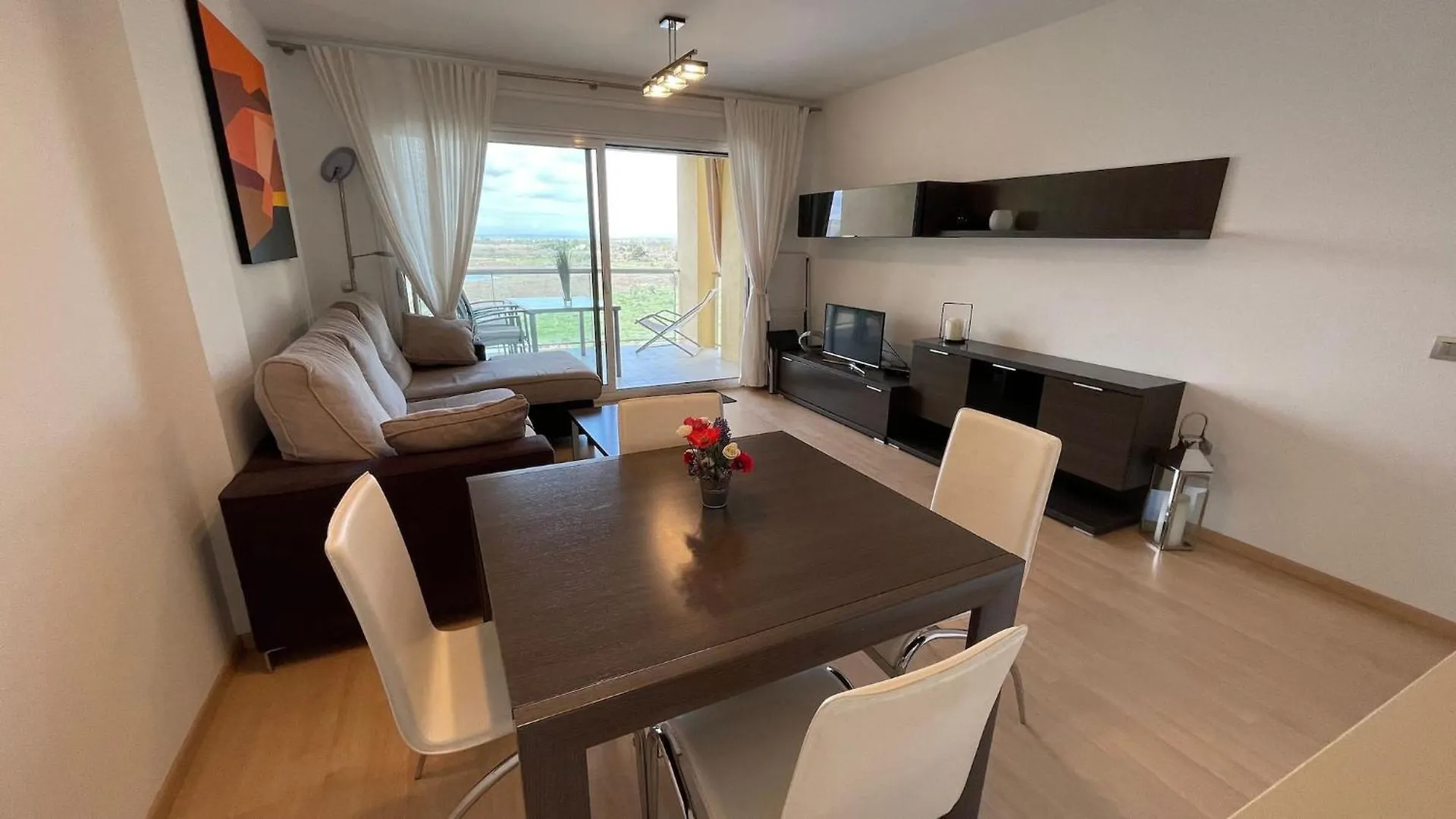 Precioso Apartamento En Complejo De Al Standing Roses Španělsko