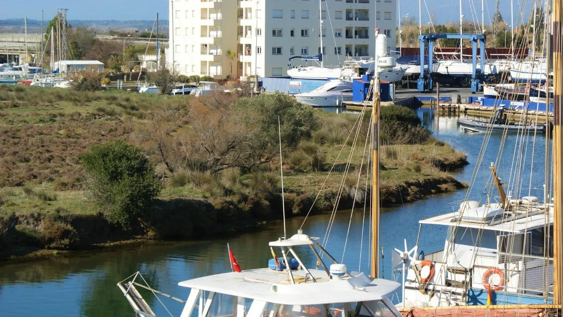 Precioso Apartamento En Complejo De Al Standing Roses 0*,  Spain